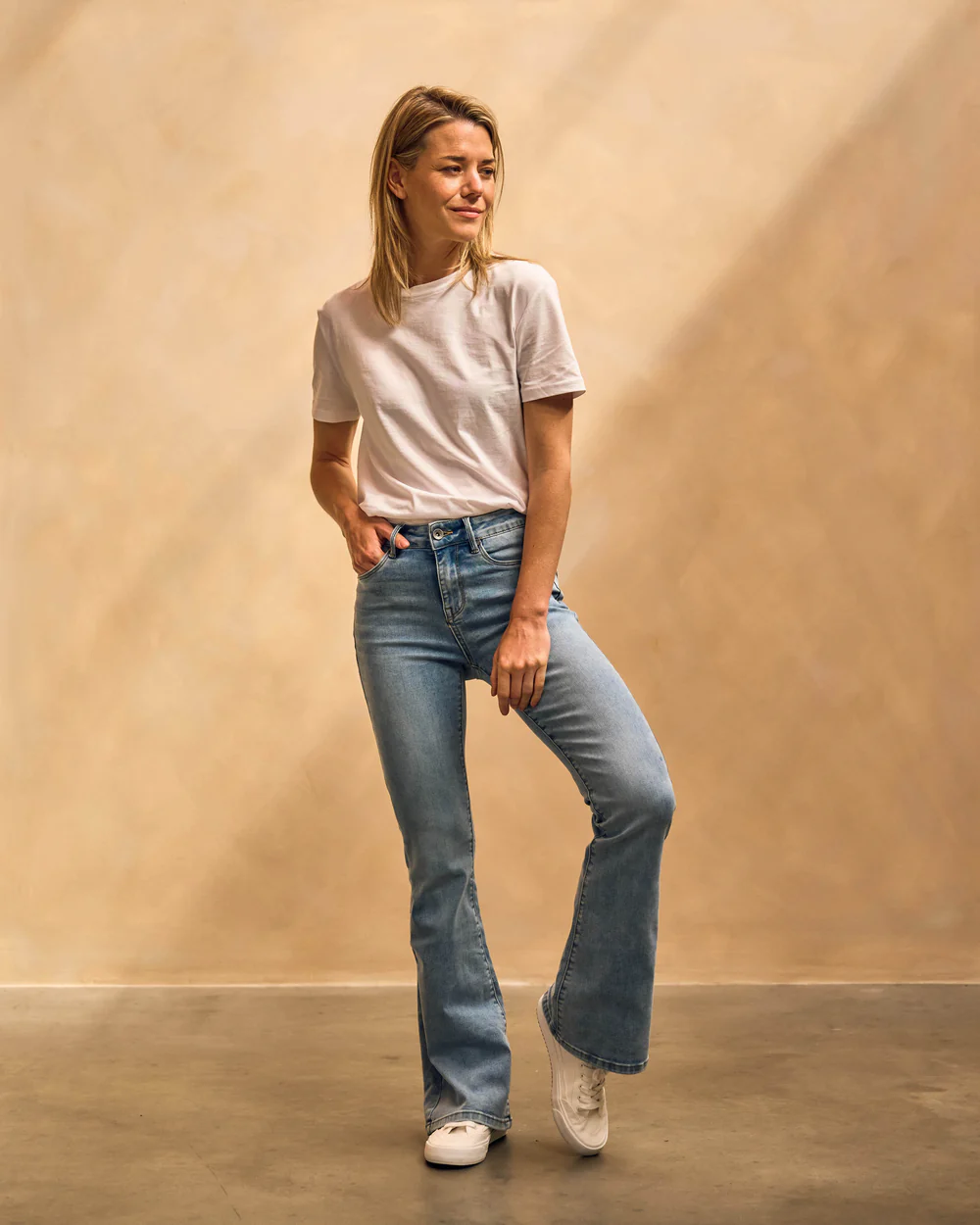 faye bleach denim