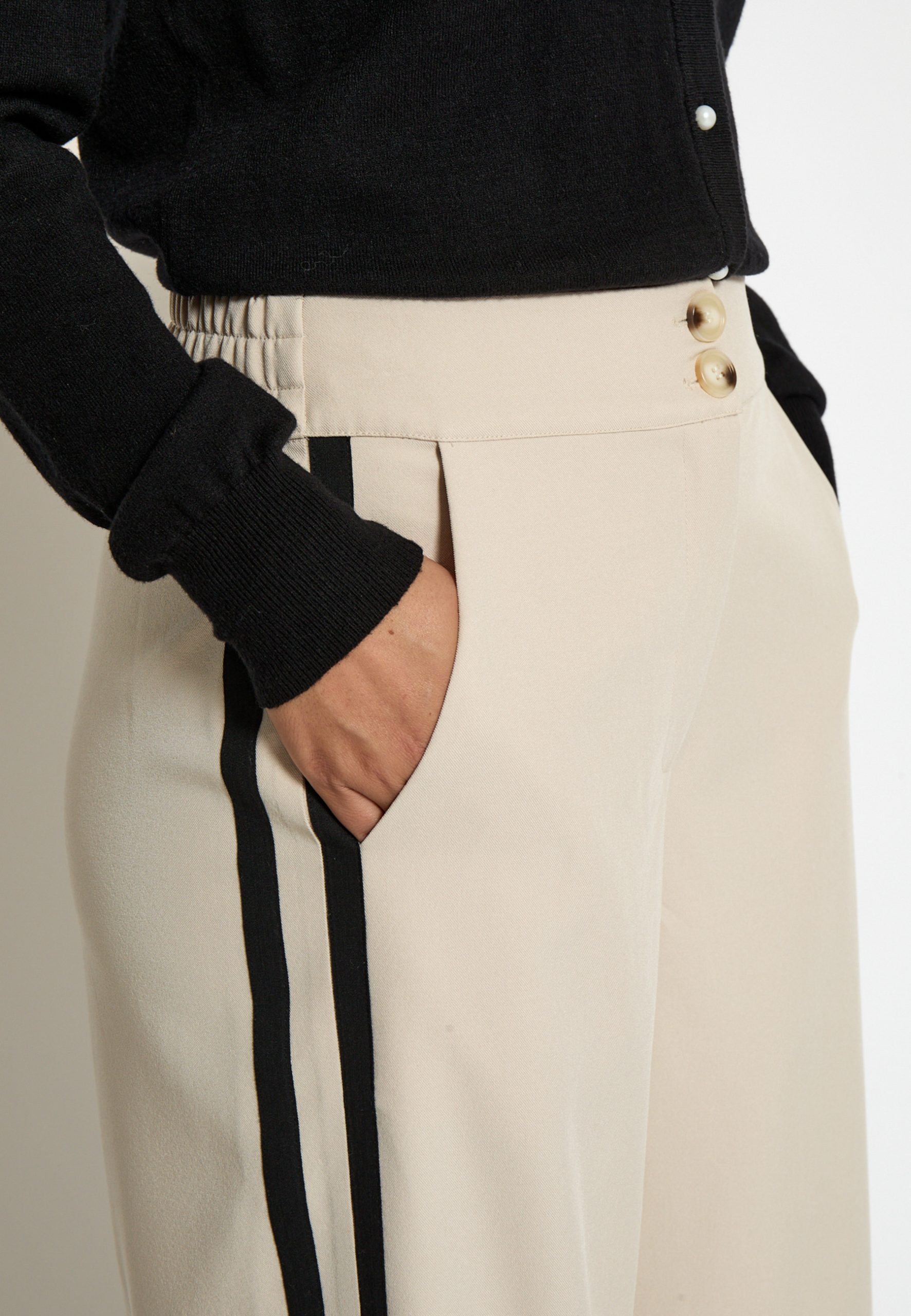 MI6739 - MSJudine High Waist Pant - 9015 Sand Gray - Extra 4