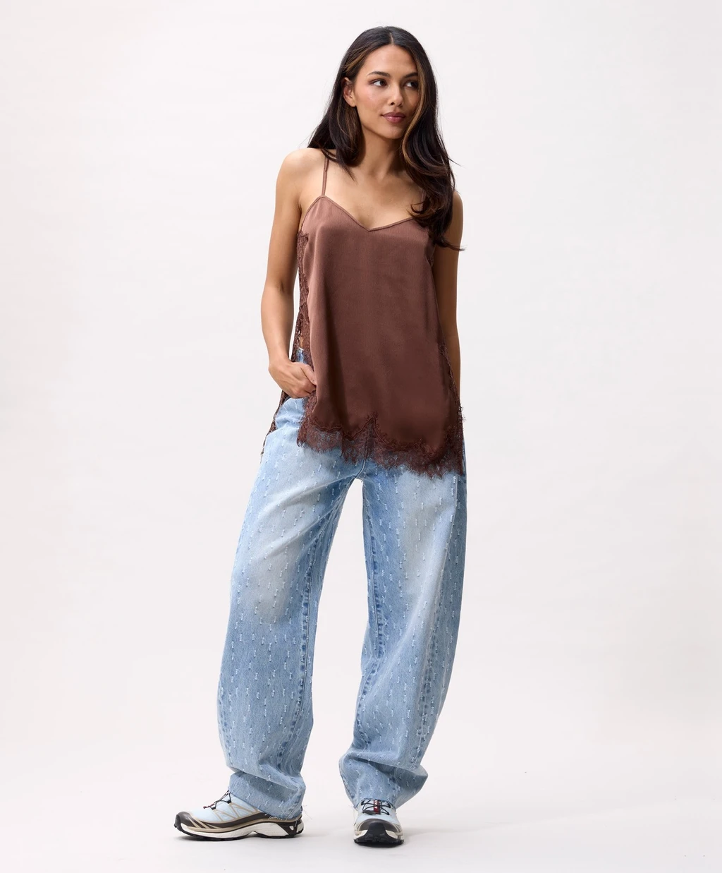 catwalk-junkie-top-lace_1024x1238_1848040